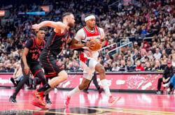 开云官网-猛龙血洗热火，麦科勒姆统治全场的简单介绍