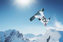 开云足球直播-双城记，哈兰德德甲封神夜，哥伦比亚生死战掀翻巴萨