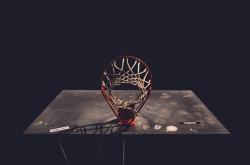 开云体育平台APP-赛道上的尊严之战，索伯鏖斗红牛二队，阿隆索一锤定音