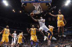 开云体育app-逆转之夜，浓眉哥扛起吉林队，终结北京队连胜神话