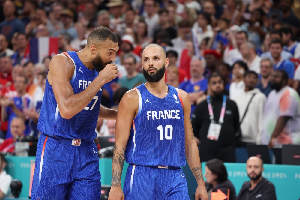 包含加拿大男篮绝杀阿根廷男篮,戈贝尔完成帽子戏法的词条 包含加拿大男篮绝杀阿根廷男篮,戈贝尔完成帽子戏法的词条