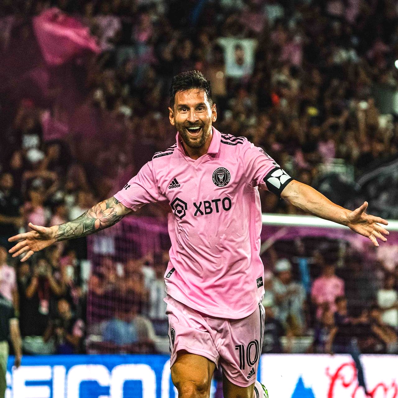 中国轻取AC米兰，梅西绝境逆转的简单介绍