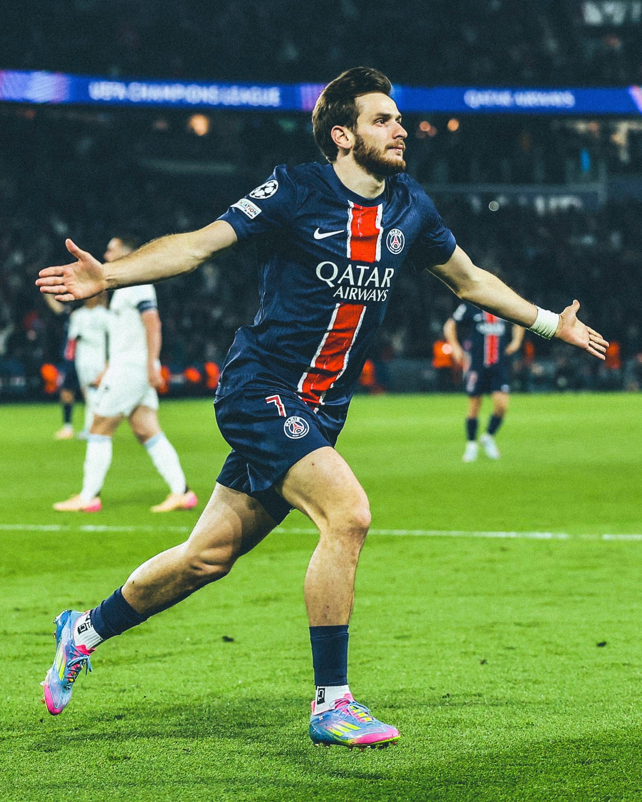 欧冠联赛中一支球队神勇逆袭