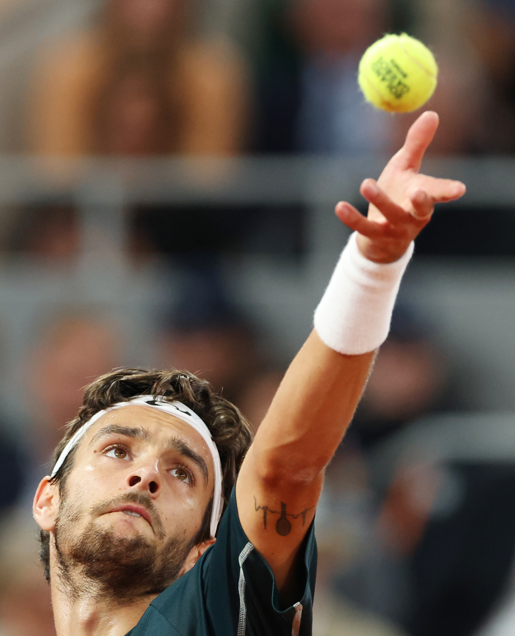 法国网球队完胜美国网球队，克耶高斯打破历史纪录的简单介绍