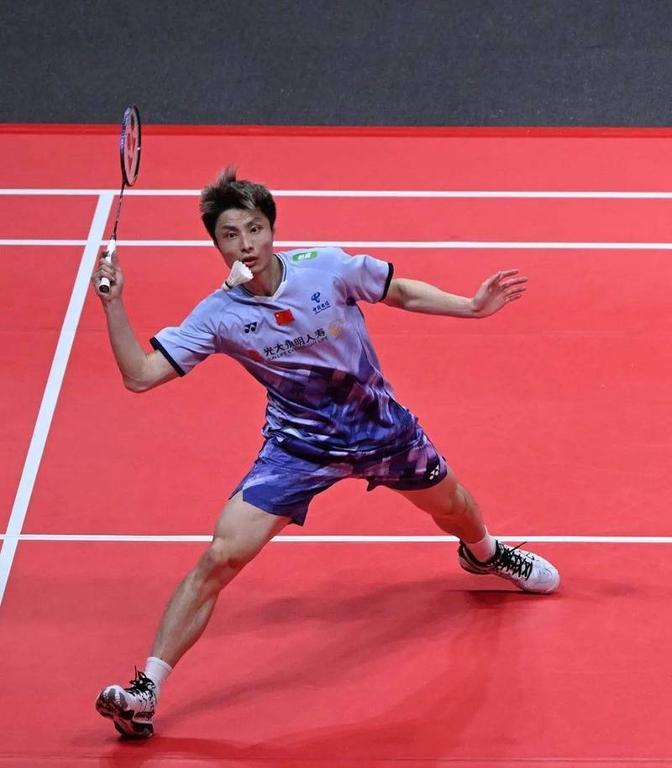 泰国队碾压印尼队，石宇奇点燃赛场