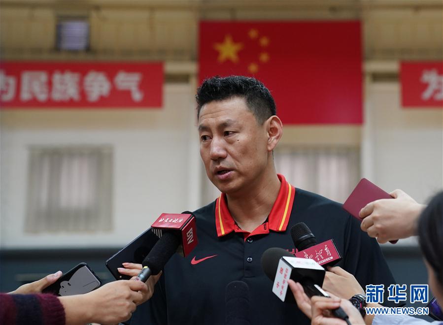 广西队主帅细心部署，领队伍获得胜利的简单介绍