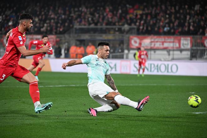 包含乌迪内斯小将破门得分，助球队赢得胜利的词条