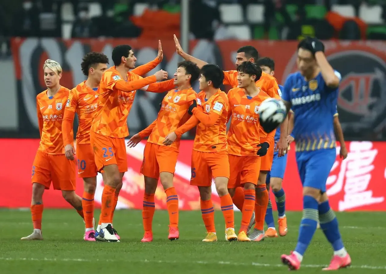 球队精神面貌焕然一新，备战比赛充满信心的简单介绍