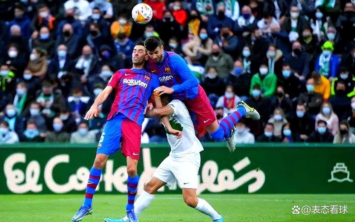 佛罗伦萨客场击败博洛尼亚,保持不败 佛罗伦萨客场击败博洛尼亚,保持不败