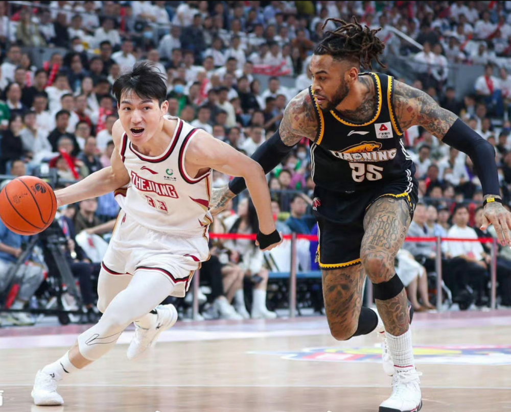 浙江队再胜，一路高歌猛进铁骑战无不胜的简单介绍