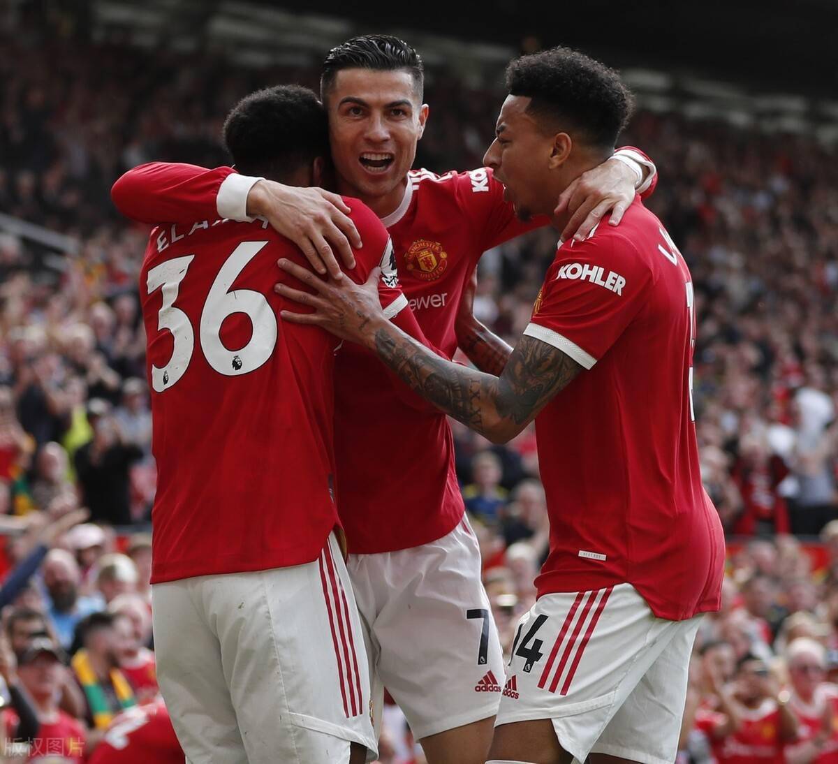 包含阿森纳遭遇沃特福德逆转，憾负收官的词条