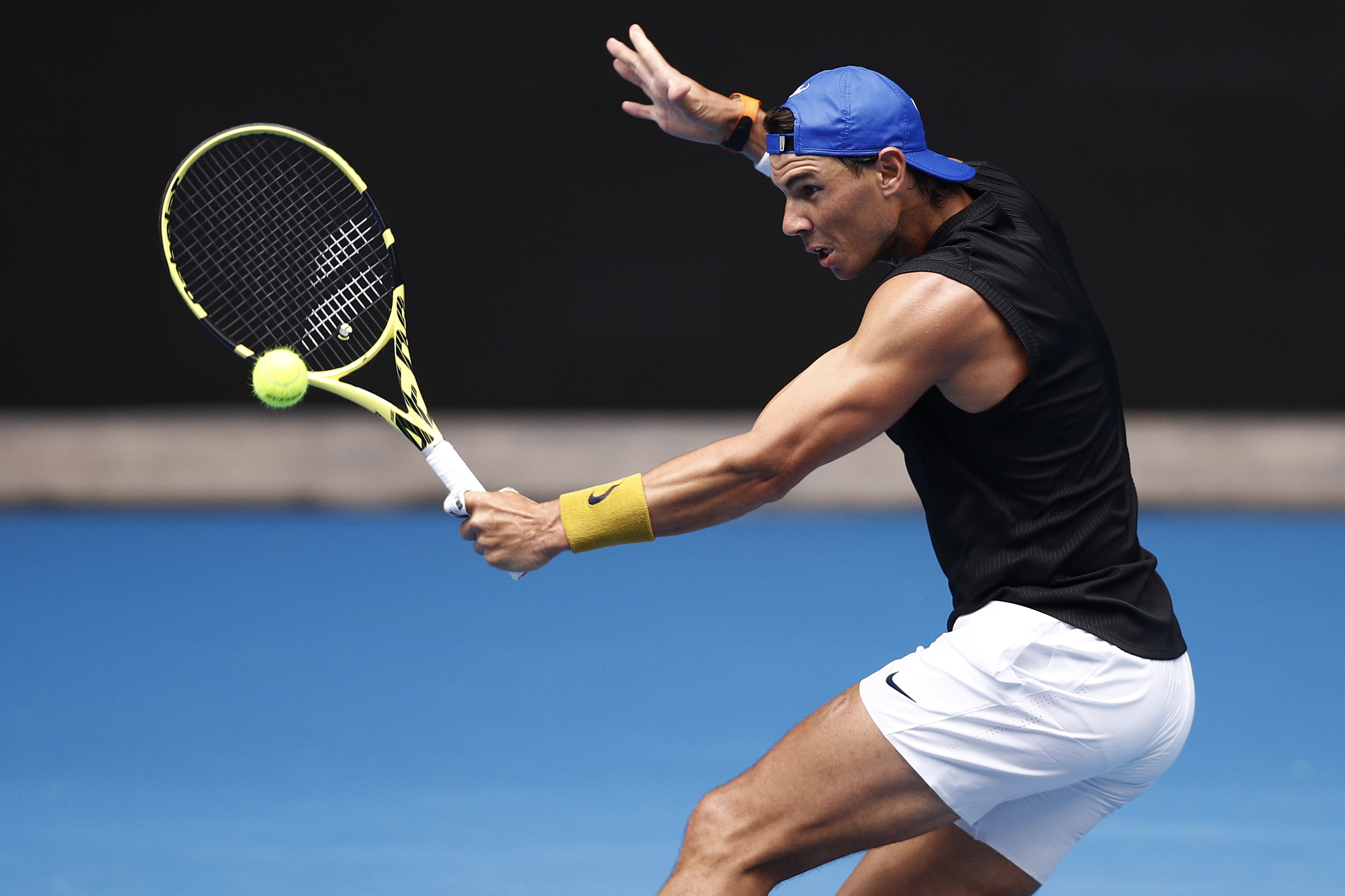 德国网球队险胜世界网球队，纳达尔高光表现的简单介绍