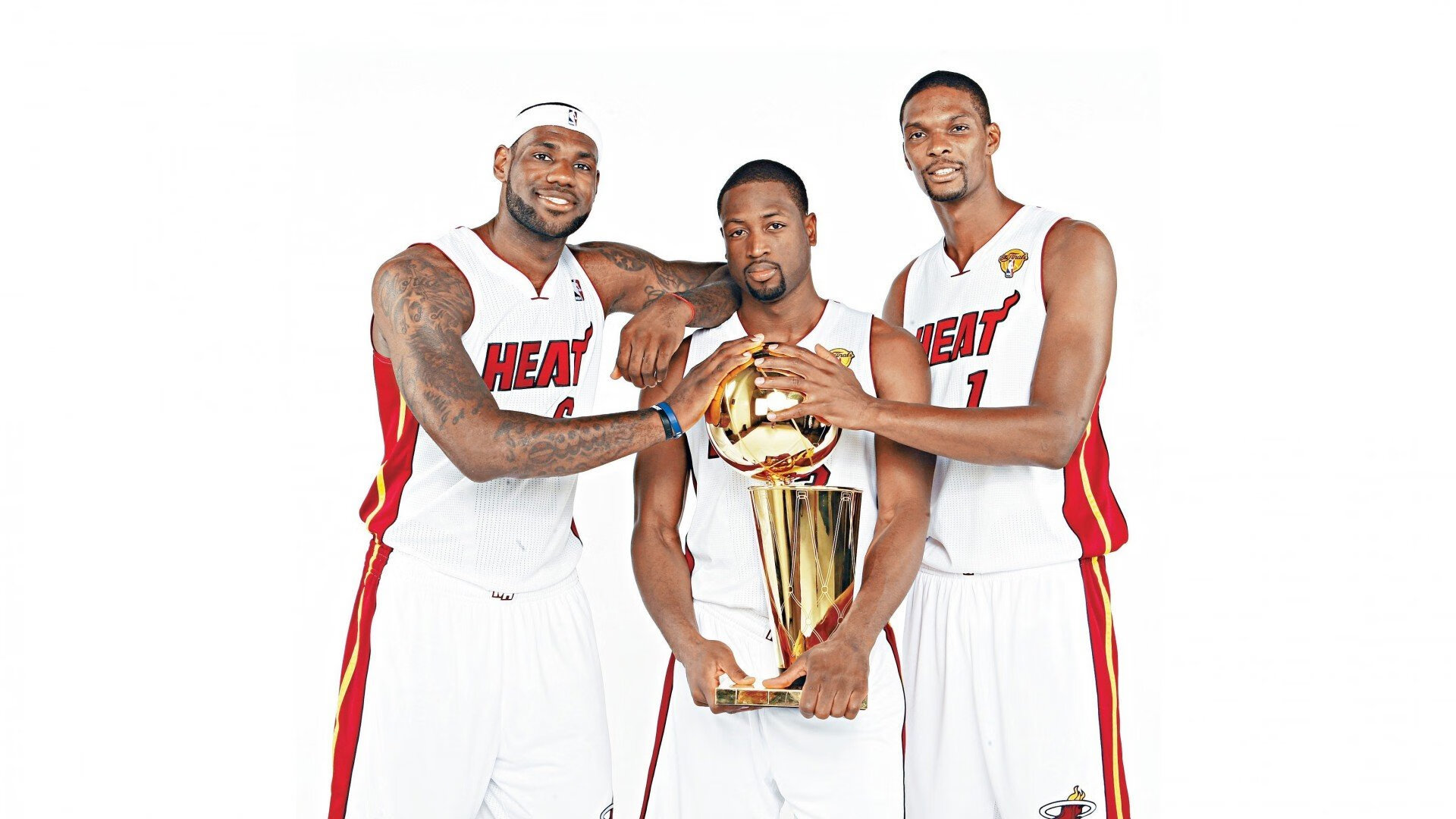 伊朗血拼利物浦，德里赫特遭遇完全无解的波斯铁骑