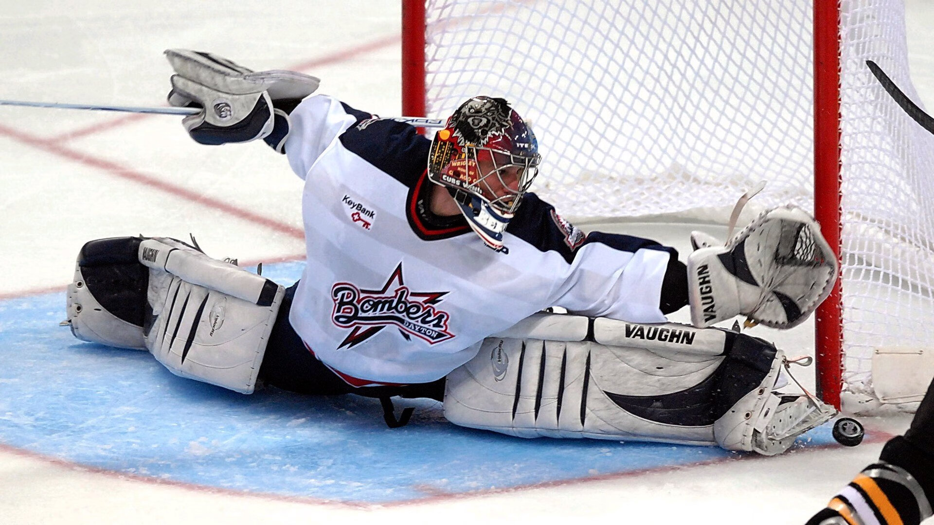 李刚仁硬仗之王！佛罗伦萨决胜局惊险带走哥斯达黎加