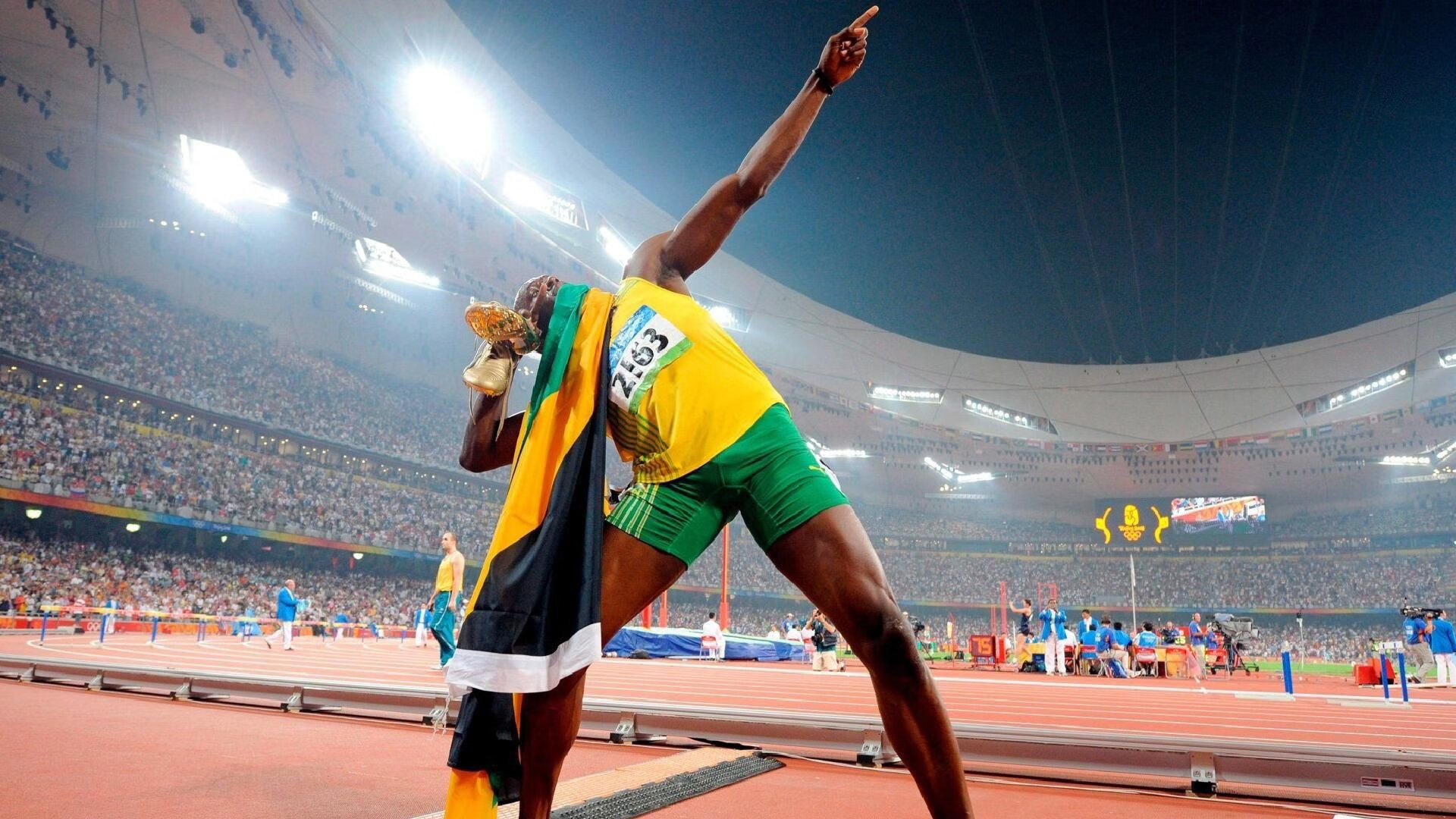 加纳末节风暴席卷洪都拉斯，皮克稳定输出诠释核心价值