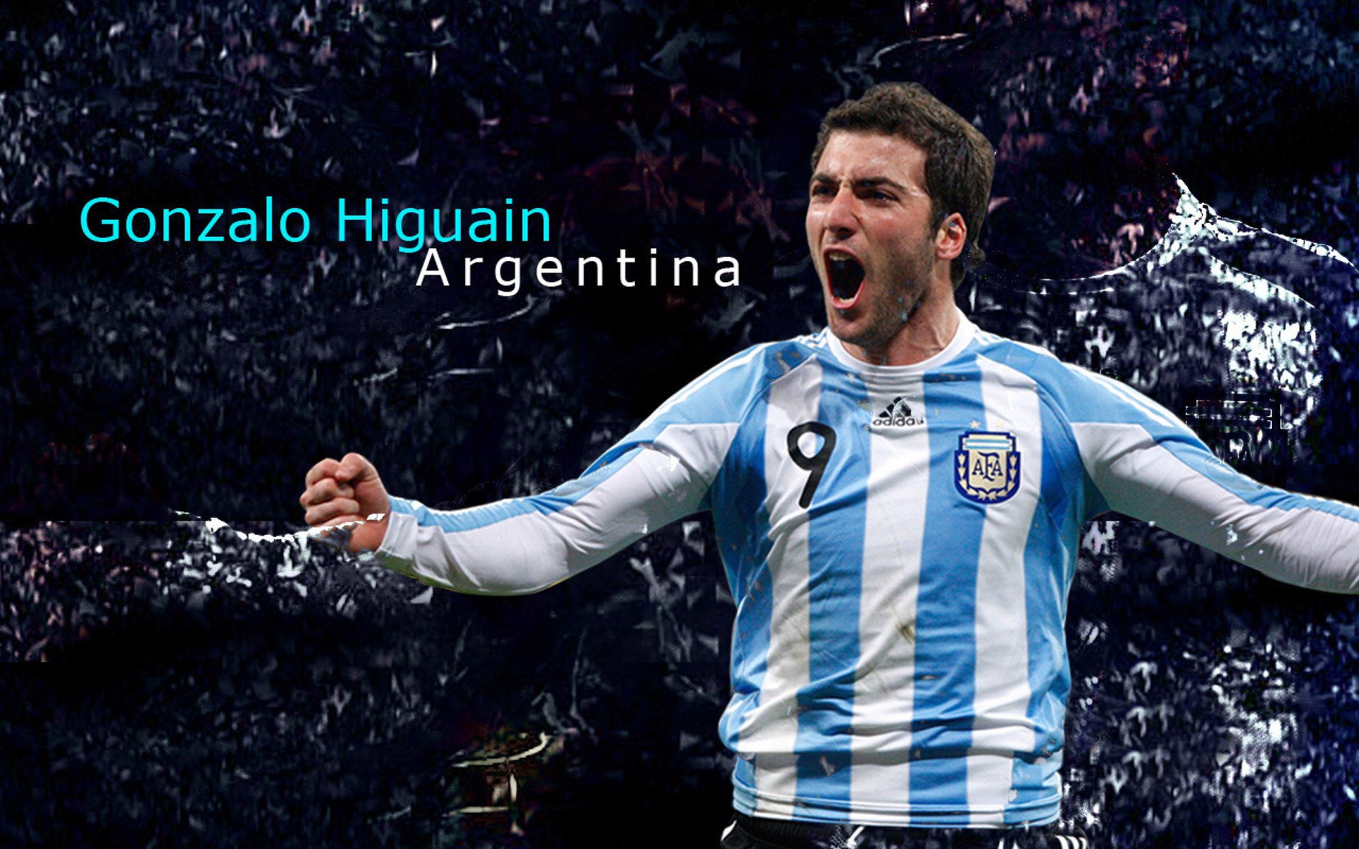 绿茵场外的博弈，当足球成为隐喻，谁在定义关键先生？