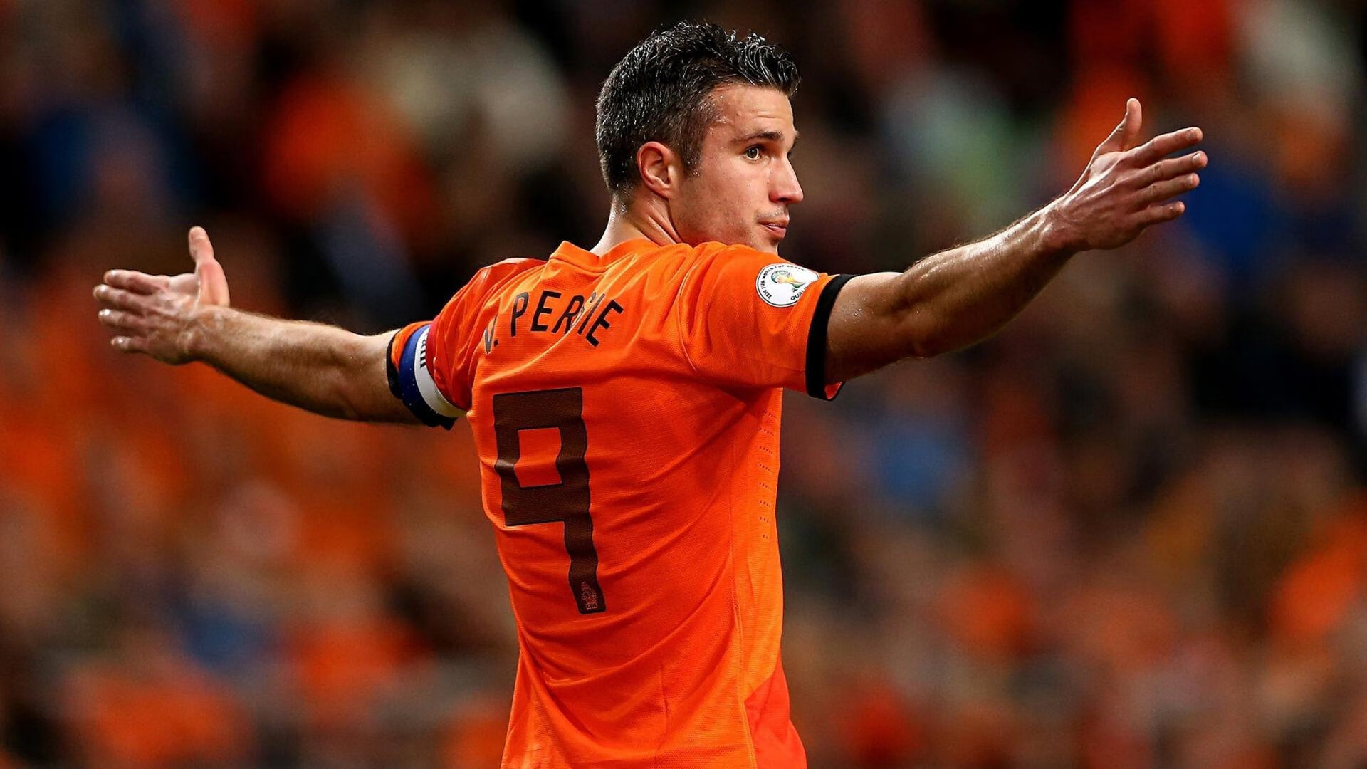 冷门与高光，印尼队完胜法国队，李梓嘉的羽球艺术之夜